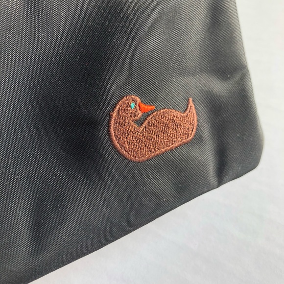 DOONEY & BOURKE 3-zip small black crossbody EUC - Picture 4 of 7